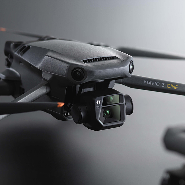 DJI Mavic 3 航拍无人机